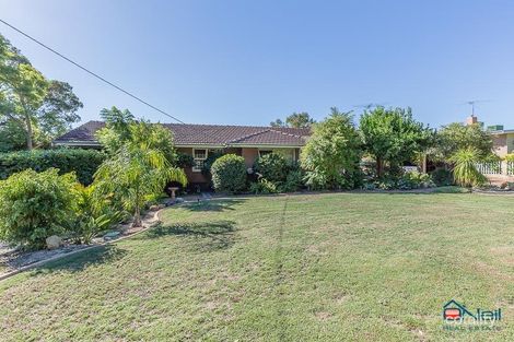 18 Haslemere Dr, Mount Nasura, WA 6112