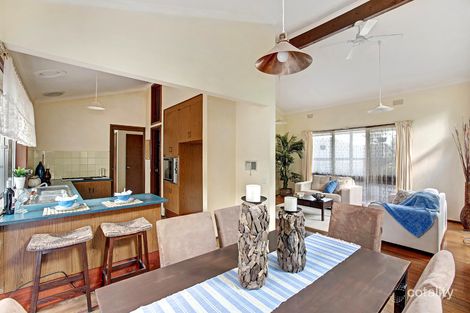 Property photo of 1 Nestan Drive Ringwood VIC 3134