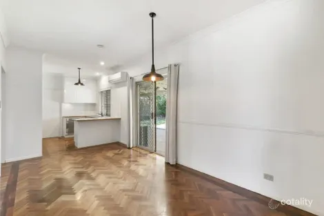 Property photo of 6 Pinnacle Place Belmont QLD 4153