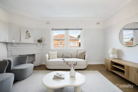 Property photo of 2/34 King Street Ashfield NSW 2131