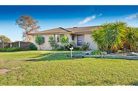 Property photo of 1 Curringa Place Springdale Heights NSW 2641