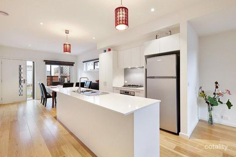 Property photo of 15/5 Annafee Avenue Keysborough VIC 3173