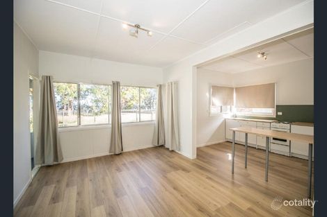 Property photo of 228 Tuggerawong Road Tuggerawong NSW 2259