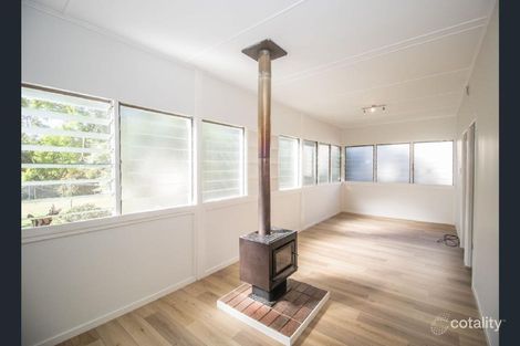 Property photo of 228 Tuggerawong Road Tuggerawong NSW 2259