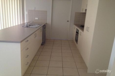 Property photo of 4 Topaz Way Rutherford NSW 2320