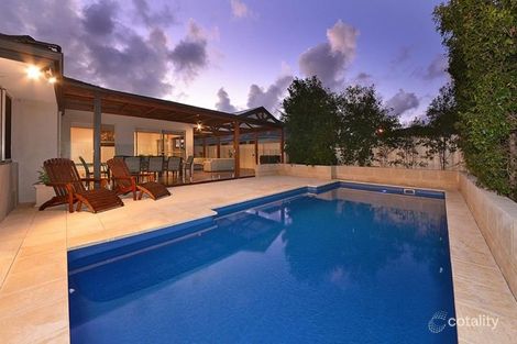 Property photo of 16 Kinta Way Tapping WA 6065