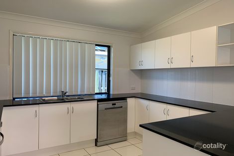 Property photo of 8 Bombo Court Blacks Beach QLD 4740