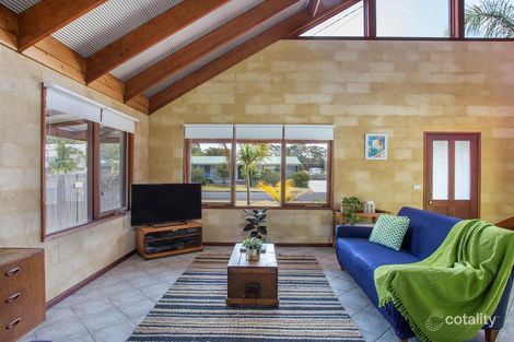 Property photo of 11 Lyra Drive Lake Tabourie NSW 2539