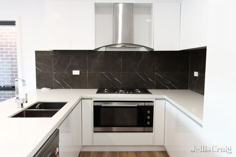 Property photo of 1 Avisha Way Greenvale VIC 3059
