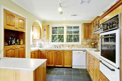 Property photo of 25 Shoubra Drive Highton VIC 3216