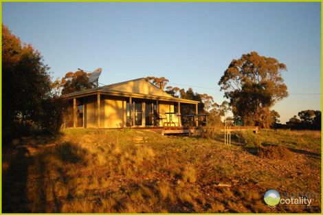 484 Marked Tree Rd, Gundaroo, NSW 2620