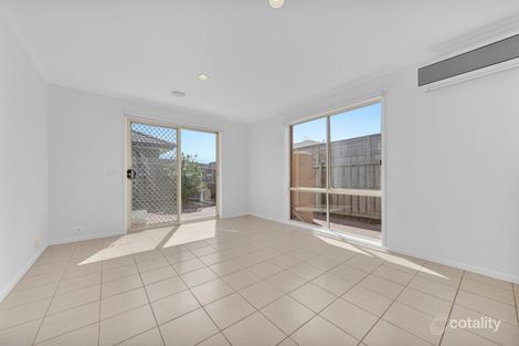 Property photo of 6 Mina Court Carrum Downs VIC 3201
