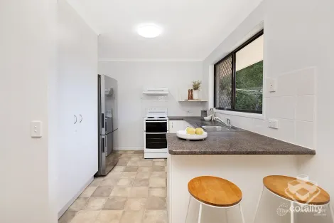 Property photo of 45 Donnington Street Carindale QLD 4152