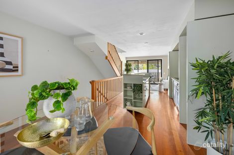Property photo of 1/9 Rosecliffe Street Highgate Hill QLD 4101