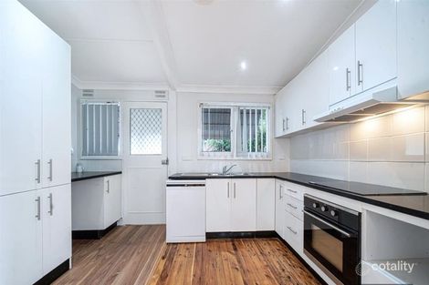 Property photo of 10 Fitzgerald Crescent Blackett NSW 2770