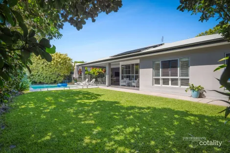 Property photo of 6 White Beech Road Noosa Heads QLD 4567