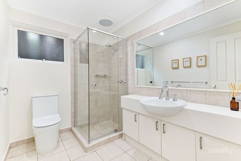 Property photo of 4 Palm Court Mount Waverley VIC 3149