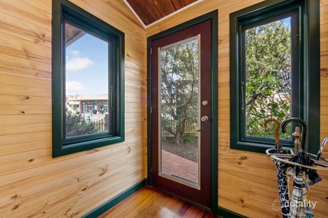 Property photo of 118 Douglas Parade Williamstown VIC 3016