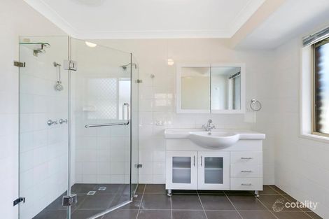 41 Marble Dr, Carrara, QLD 4211