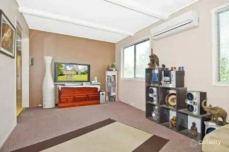 Property photo of 8 Melwood Street Eagleby QLD 4207