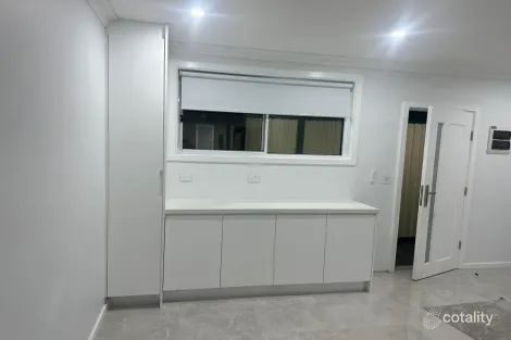 Property photo of 27 Juno Parade Greenacre NSW 2190