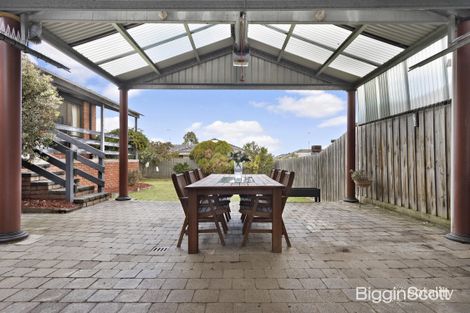 Property photo of 16 Charles Green Avenue Endeavour Hills VIC 3802