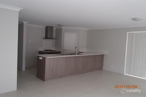 Property photo of 58 Vignerons Loop Hocking WA 6065