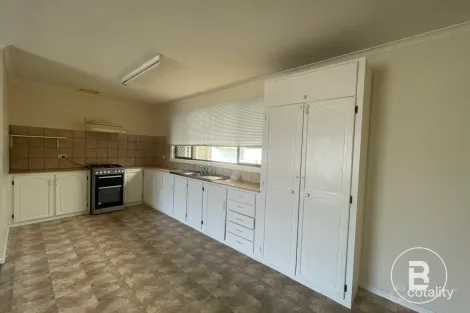 Property photo of 17 Thomas Street Dunolly VIC 3472