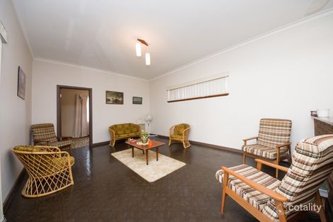 Property photo of 5 Cowan Street Alfred Cove WA 6154