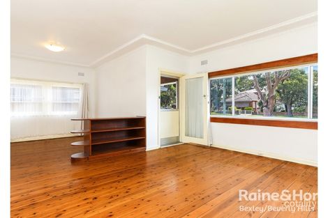 1/8 Glenwall St, Kingsgrove, NSW 2208