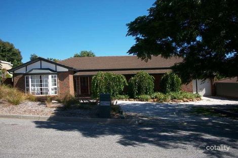 11 Sandhurst Ave, Noarlunga Downs, SA 5168