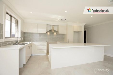 Property photo of 1/32 Lynx Place Cranebrook NSW 2749