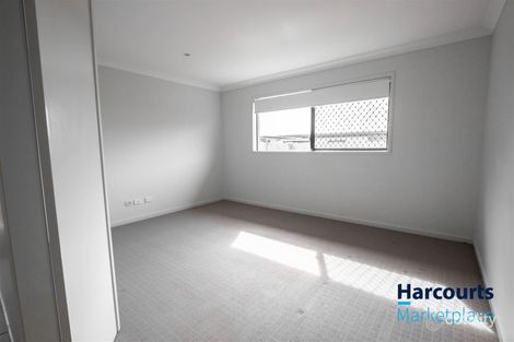 Property photo of 73 Finnegan Circuit Oxley QLD 4075