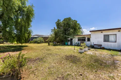 Property photo of 1 Richards Court Brooklyn VIC 3012