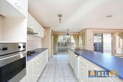 Property photo of 10 Tussock Crescent Sydenham VIC 3037
