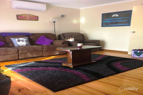 Property photo of 24 Cumberland Crescent Huntfield Heights SA 5163