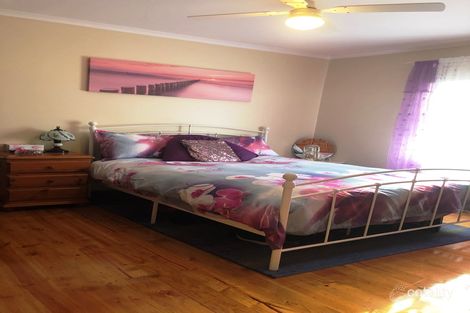 Property photo of 24 Cumberland Crescent Huntfield Heights SA 5163
