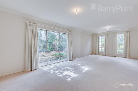 Property photo of 105 Yellow Gum Boulevard Sunbury VIC 3429