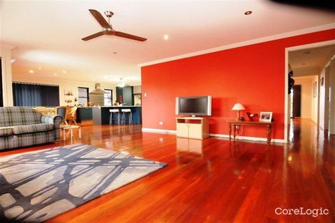 Property photo of 68 Hillcrest Avenue Scarness QLD 4655