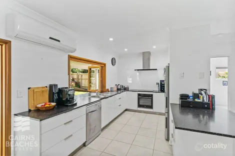 Property photo of 7 Eddy Street Clifton Beach QLD 4879