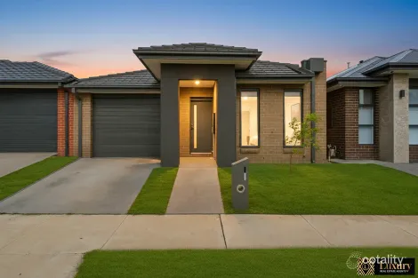 Property photo of 5 Dennison Street Deanside VIC 3336