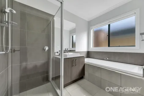 Property photo of 14 Celosia Way Tarneit VIC 3029