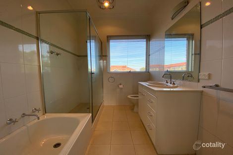 Property photo of 8 Corsewall Close Hawthorn VIC 3122