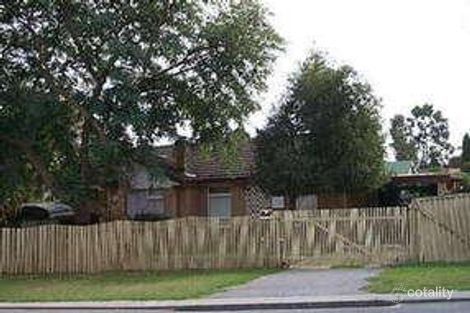 2a Stewartby Cres, Viveash, WA 6056