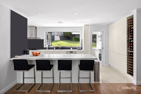 Property photo of 4 Mourne Close Killarney Heights NSW 2087