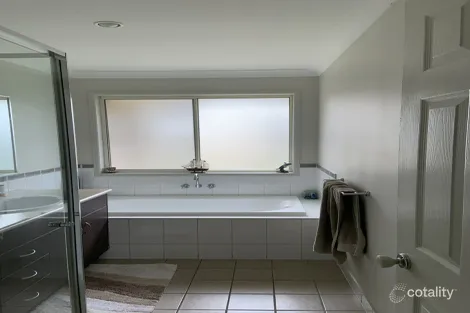 Property photo of 33 Sandpiper Drive Lowood QLD 4311