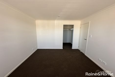 Property photo of 1 Cornwall Street Munno Para Downs SA 5115