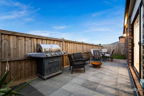 Property photo of 17 Cottle Drive Clyde VIC 3978