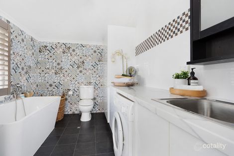 Property photo of 60 Stoneleigh Street Albion QLD 4010