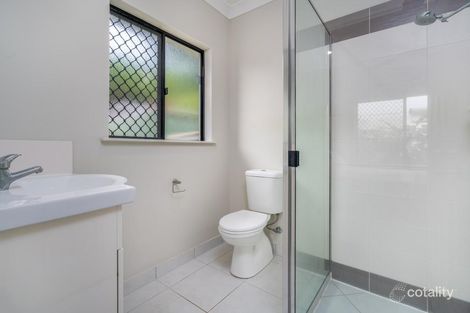 Property photo of 28 Timberlea Drive East Bentley Park QLD 4869